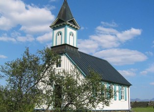 Þingvallakirkja (Church of thingvellir) in the summertime