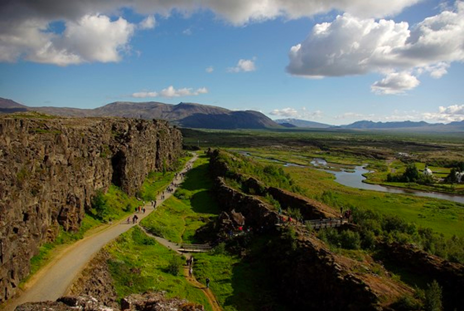 Almannagjá seen from hakið